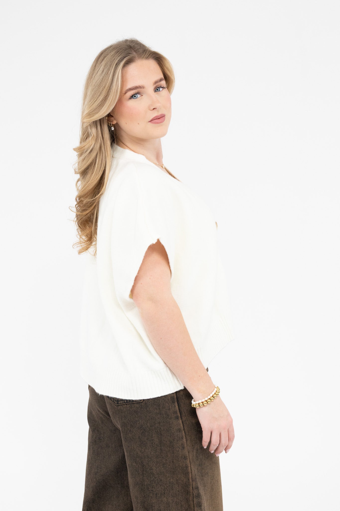 Short Sleeve Knit Cardigan