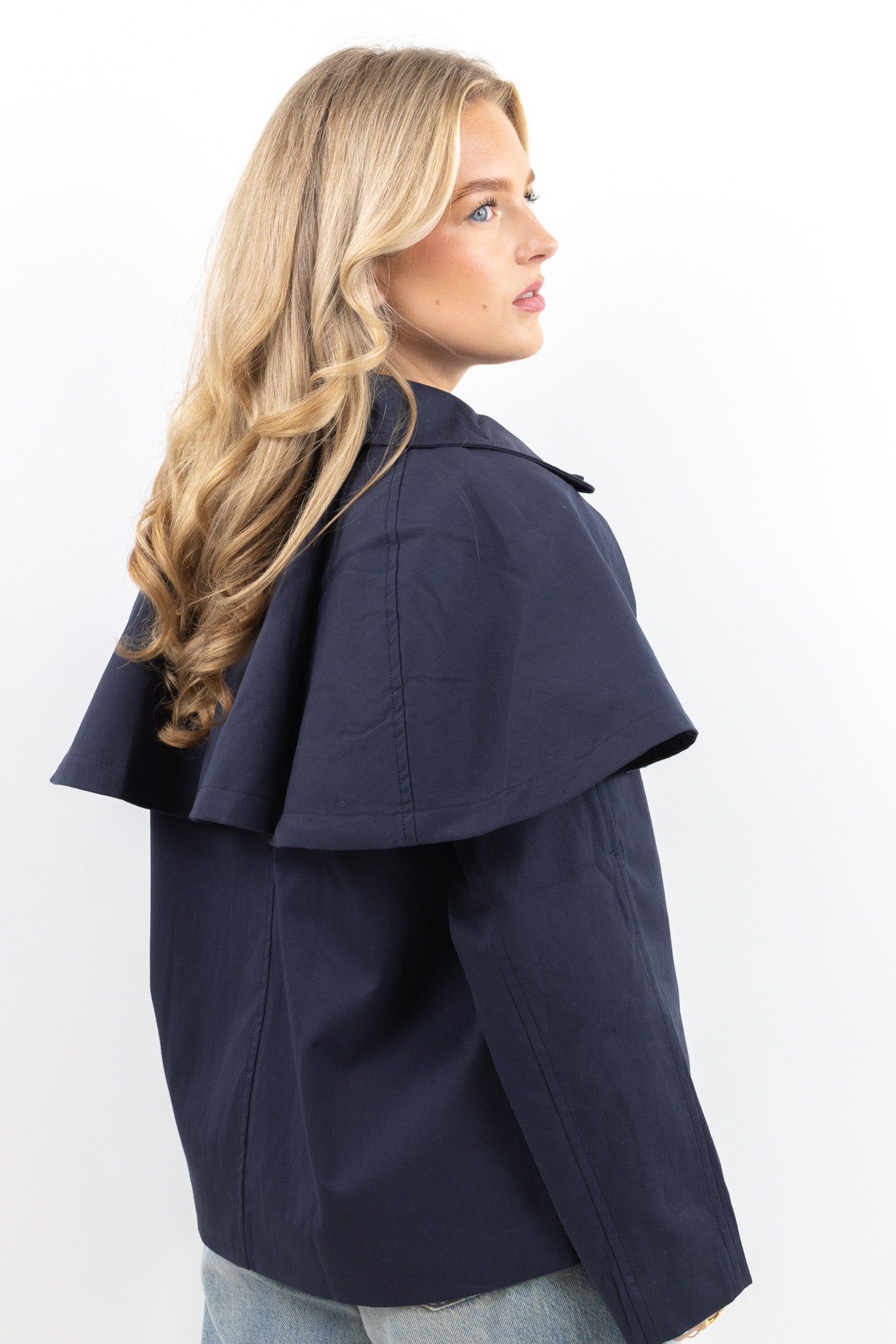 Elegant Cape Trench