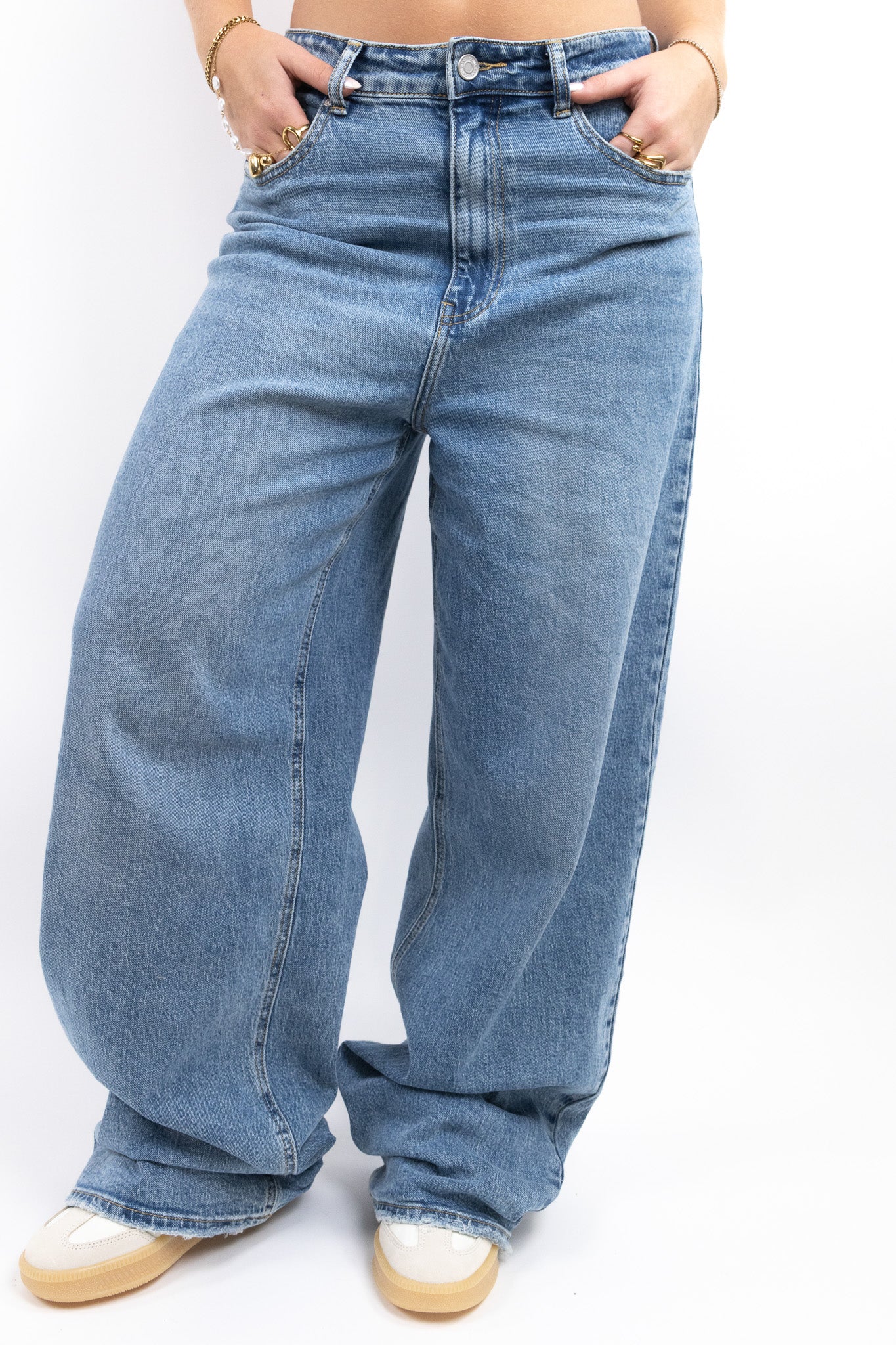 Street Wide Leg Jeans