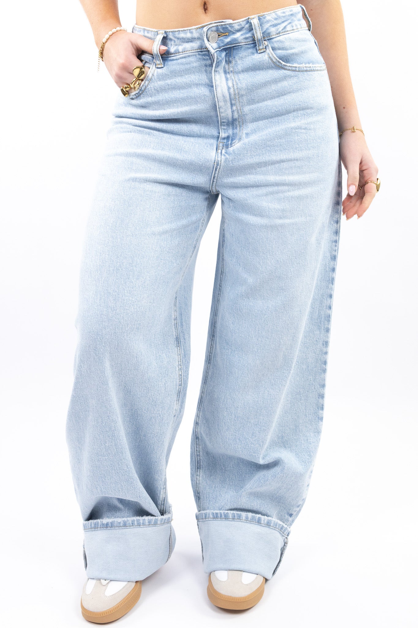 Street Wide Leg Jeans