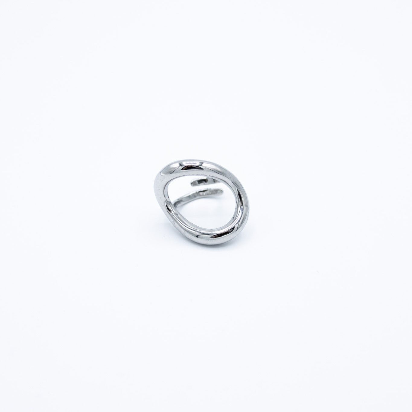 Faye Ring