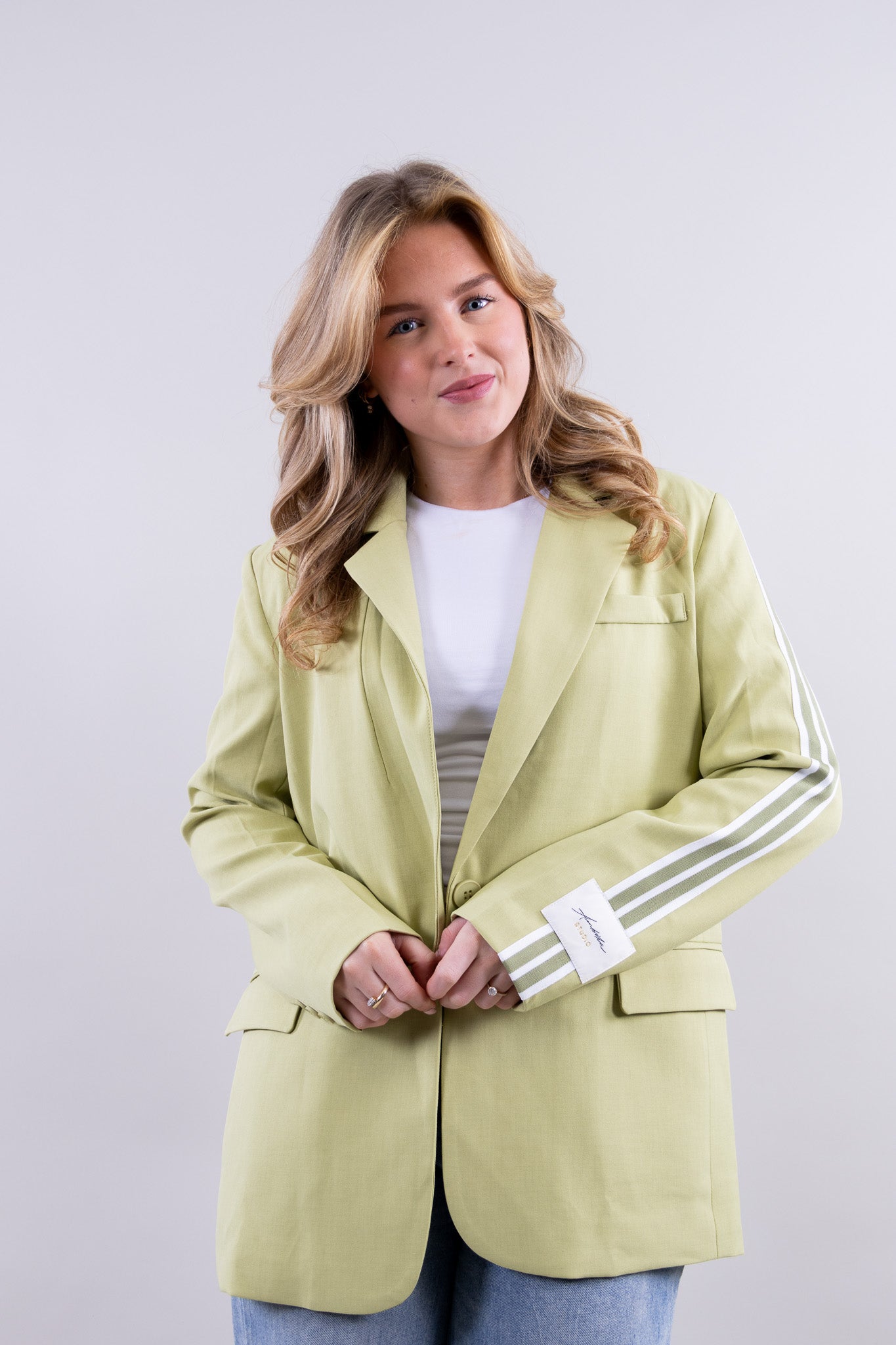 Elysia blazer
