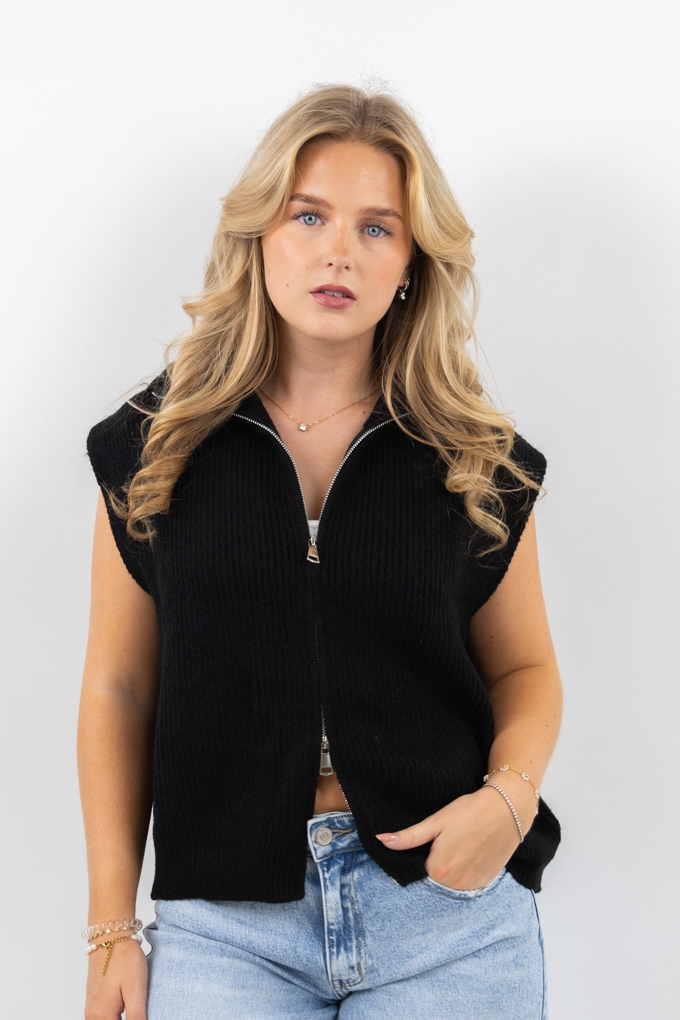Zip Knit Vest