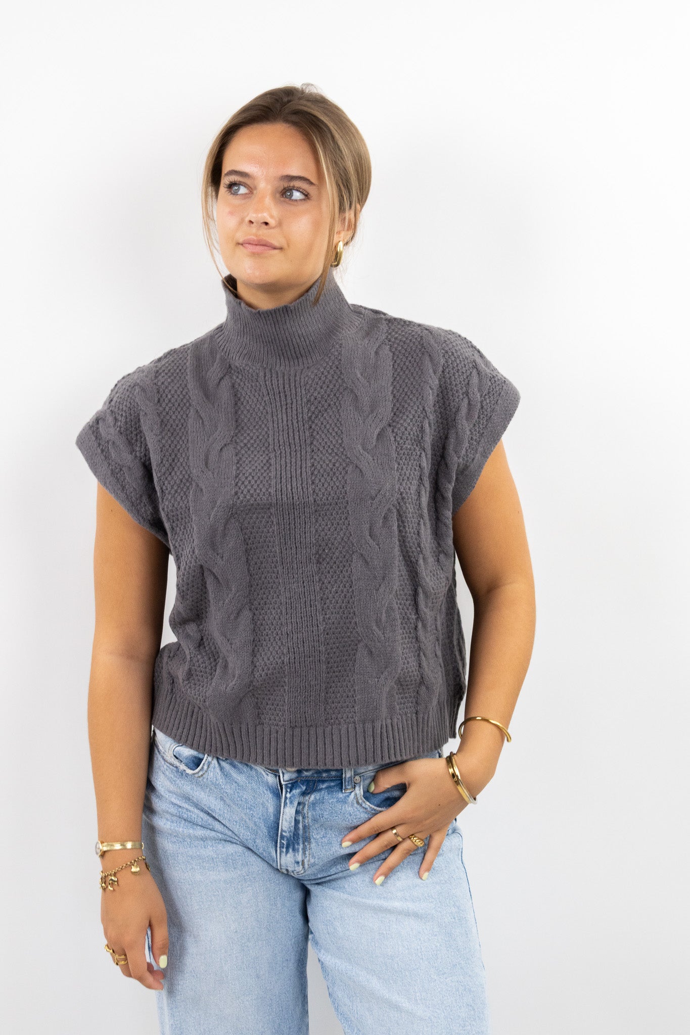 Cable Knit Sleeveless