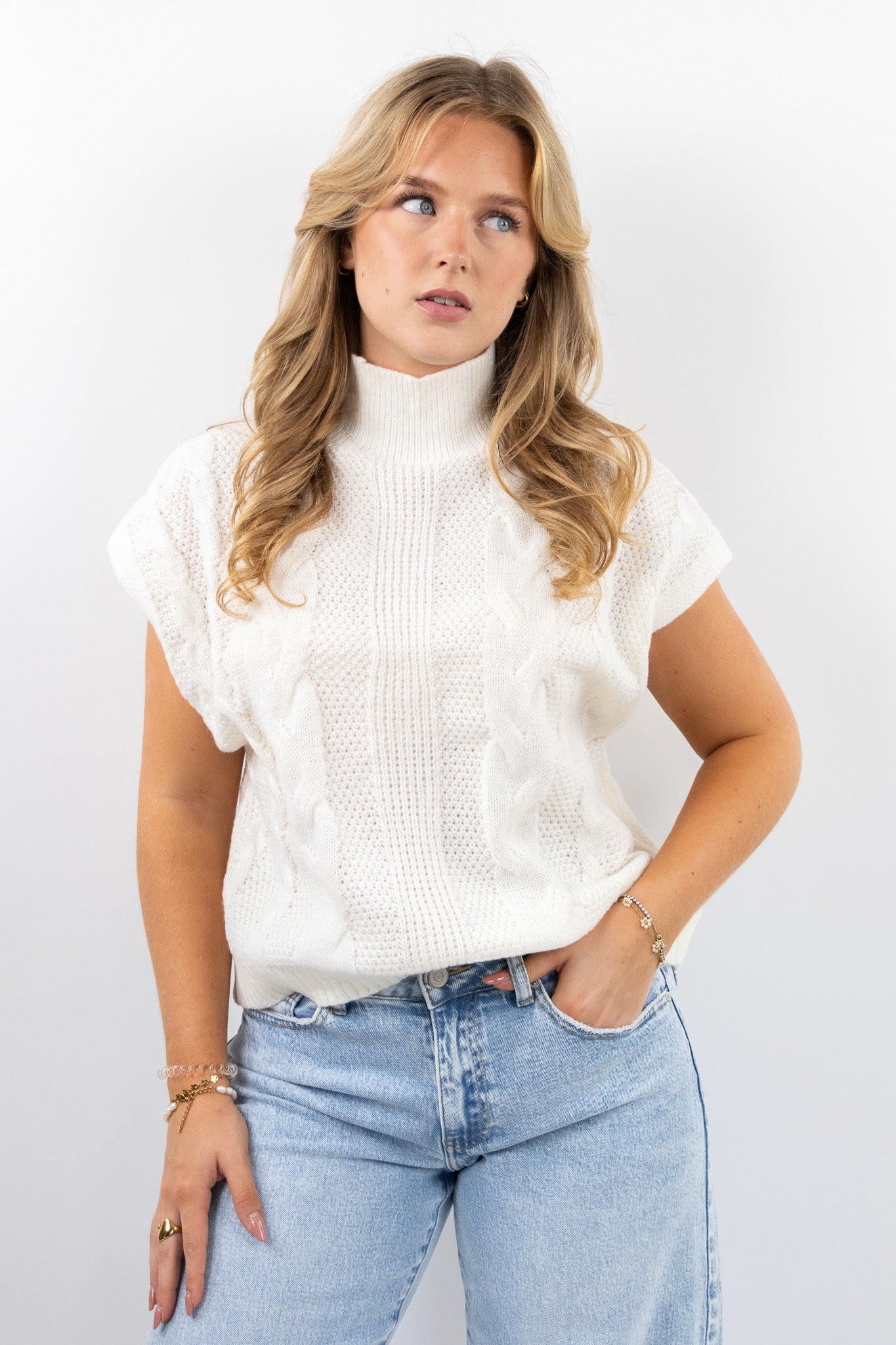 Cable Knit Sleeveless