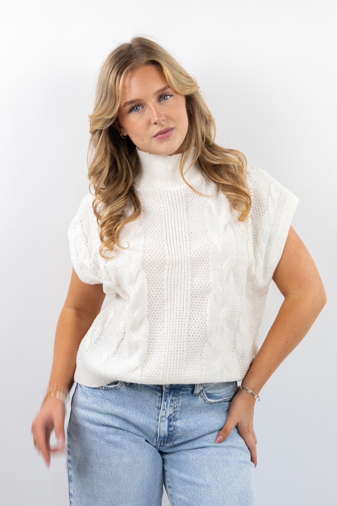 Cable Knit Sleeveless