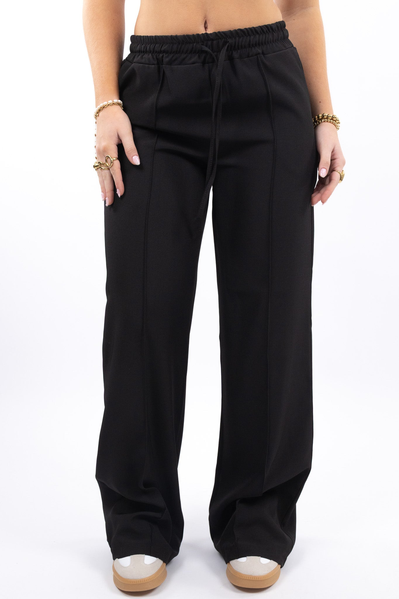 Comfort Fit Wide Leg Pants