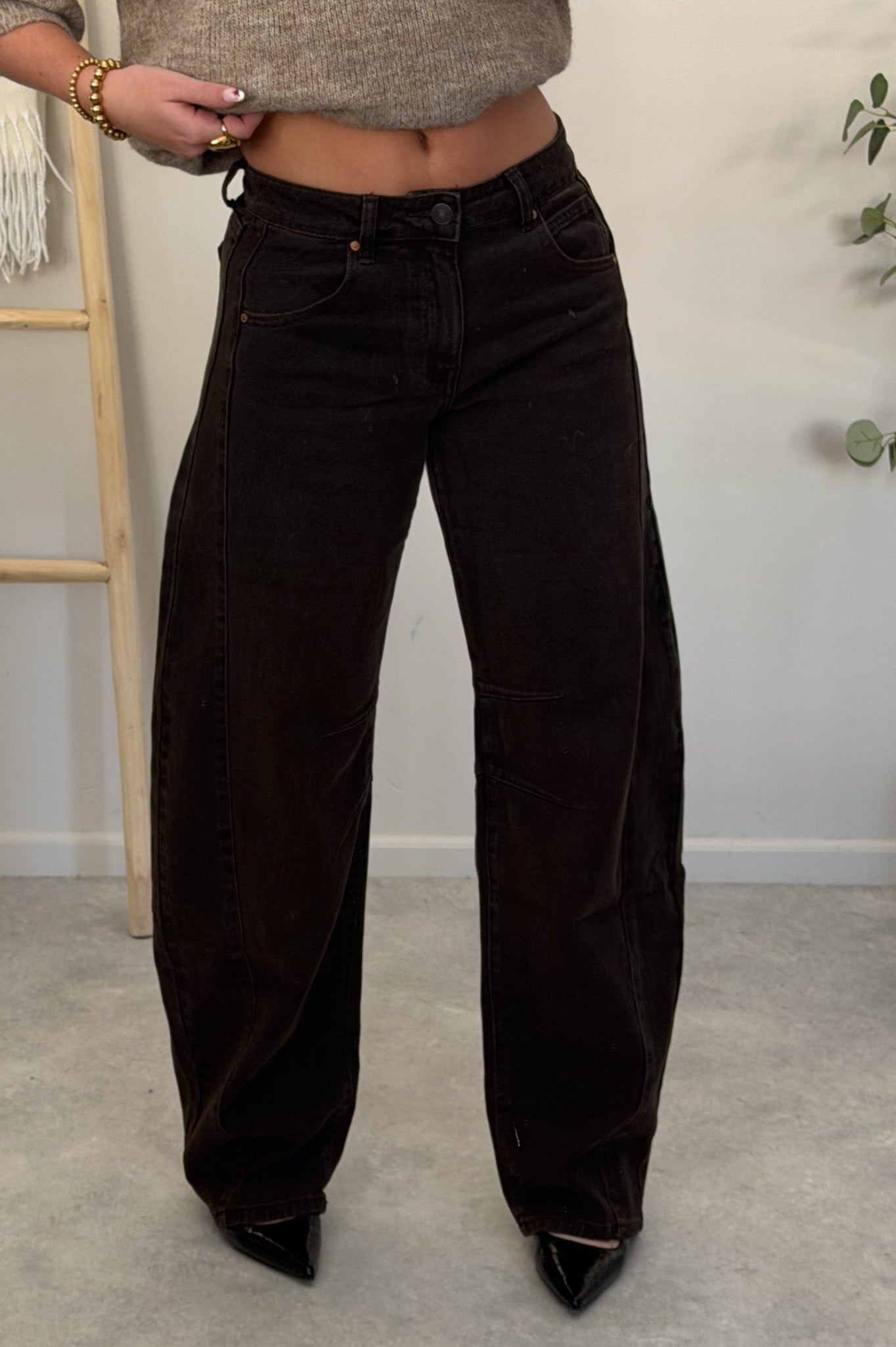 Balloon Fit Jeans