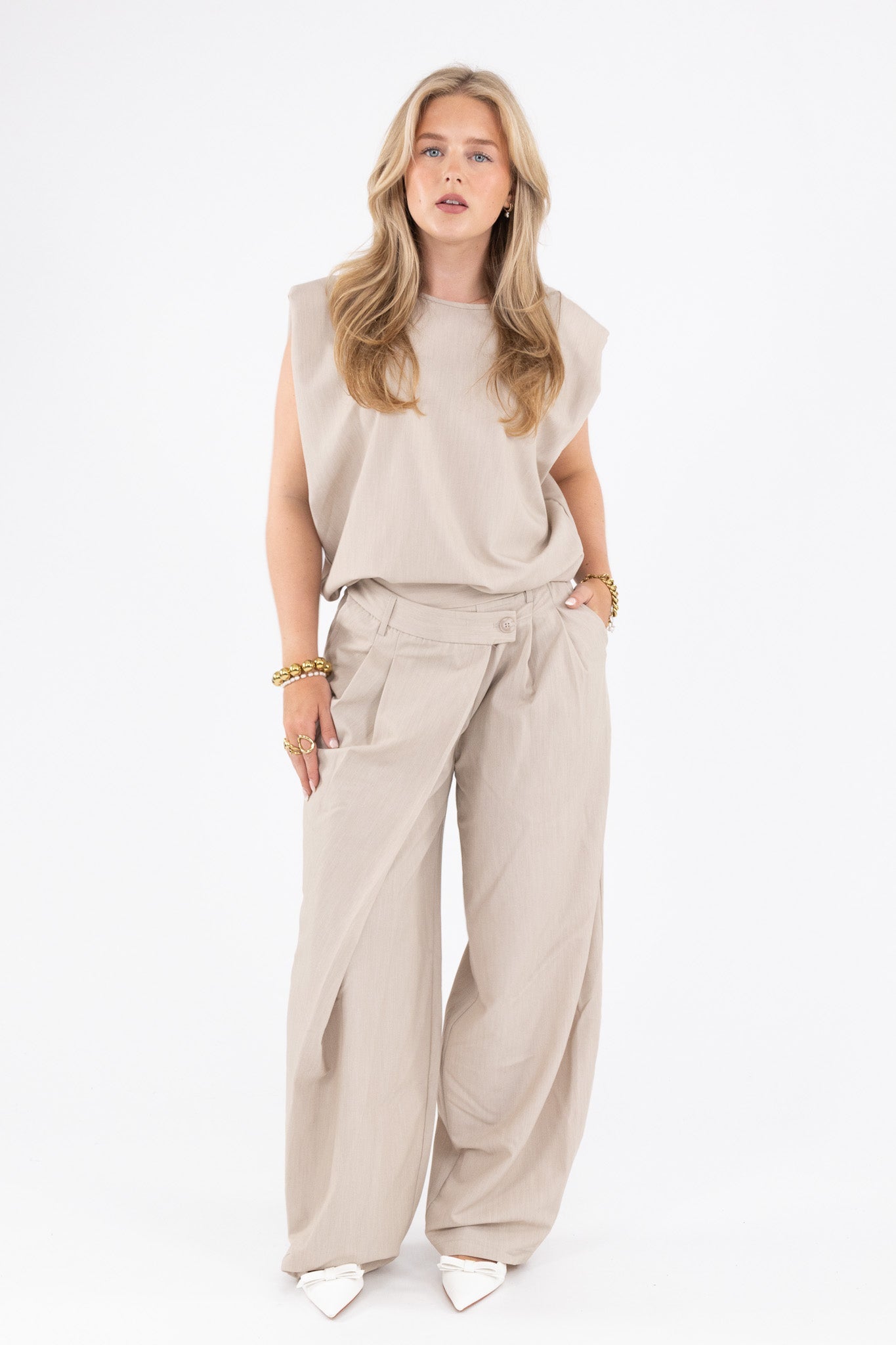 Pleated Wide Leg Trousers