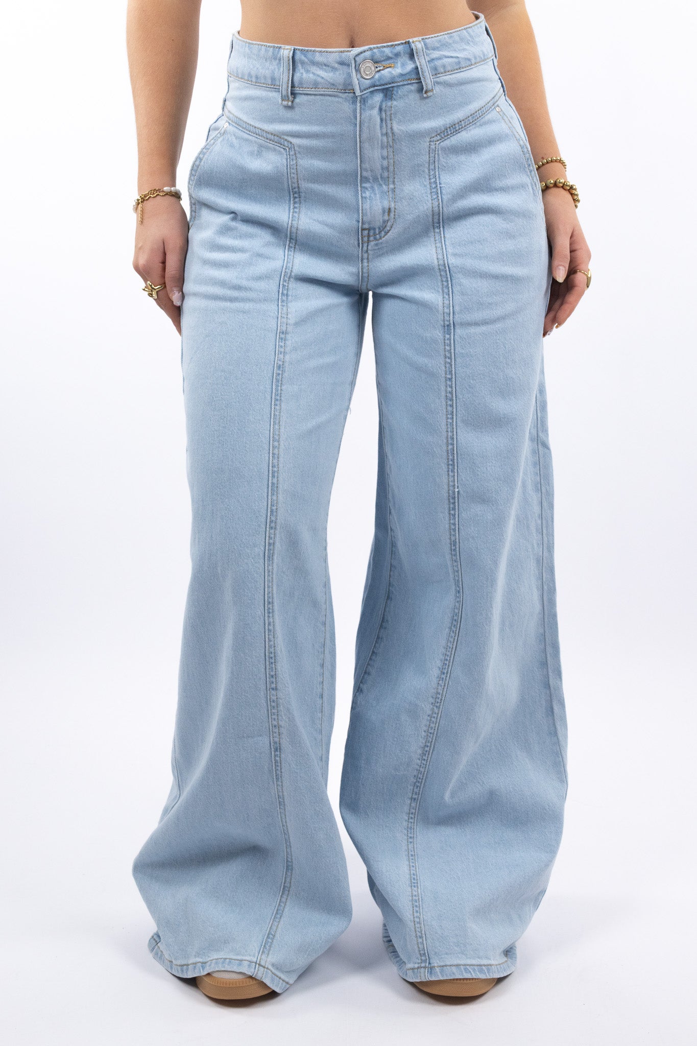 Liv Wide Leg Jeans