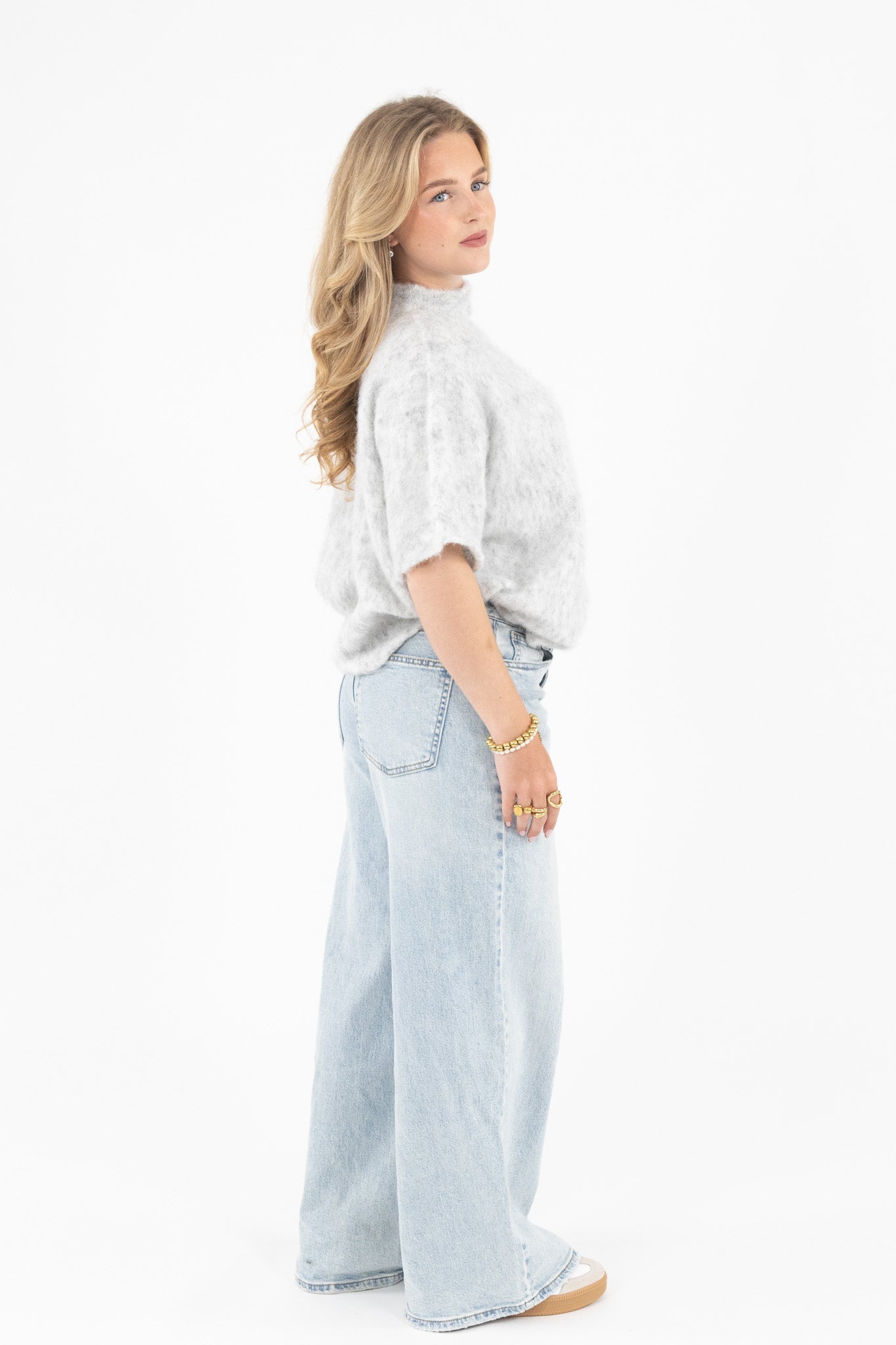 Cut Out Shoulder Knit