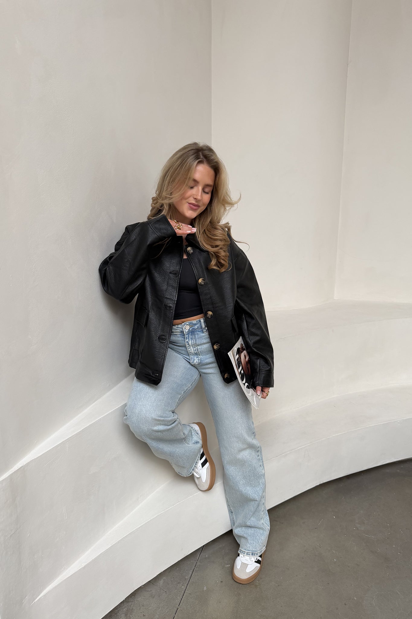 The Essential Wide Leg Jeans